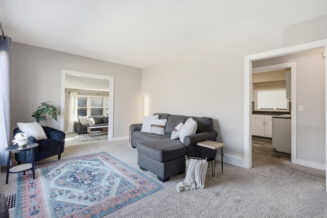 2938 31ST Street, Rock Island, IL 61201