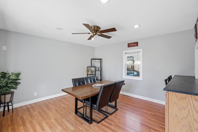 2938 31ST Street, Rock Island, IL 61201