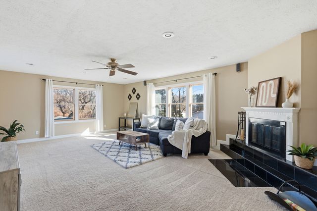 2938 31ST Street, Rock Island, IL 61201