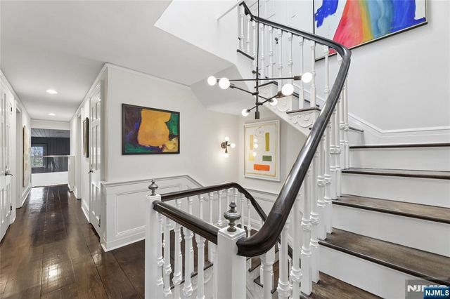 29 Gordon Road, Essex Fells, NJ 07021