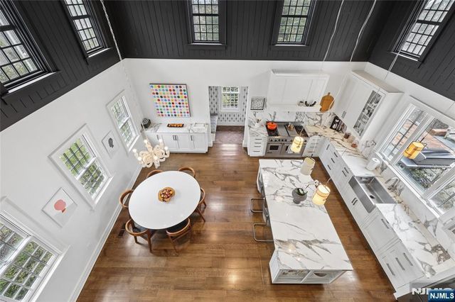 29 Gordon Road, Essex Fells, NJ 07021