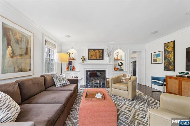 29 Gordon Road, Essex Fells, NJ 07021