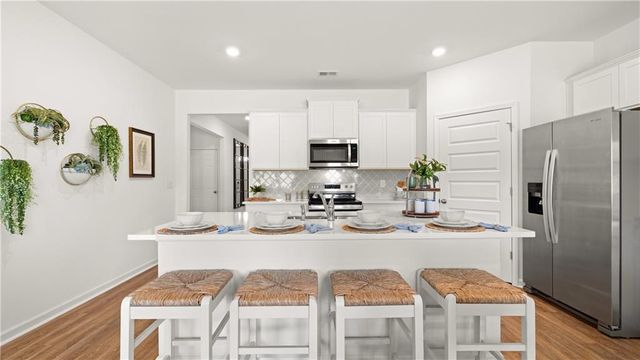 242 Kennelsman Drive, Griffin, GA 30224