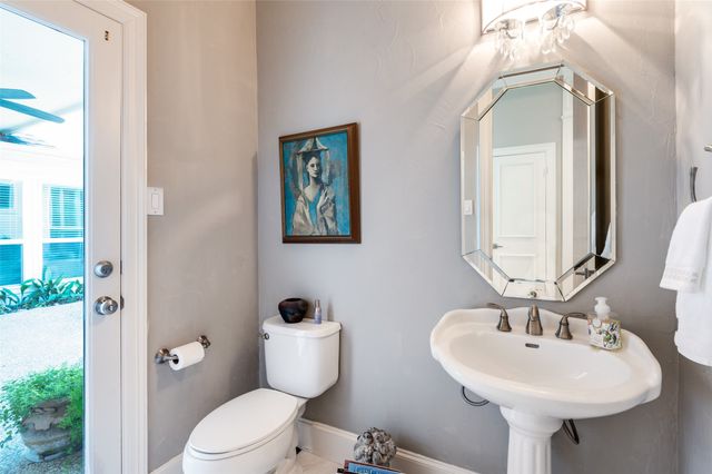 5228 Westshire Lane, Dallas, TX 75287