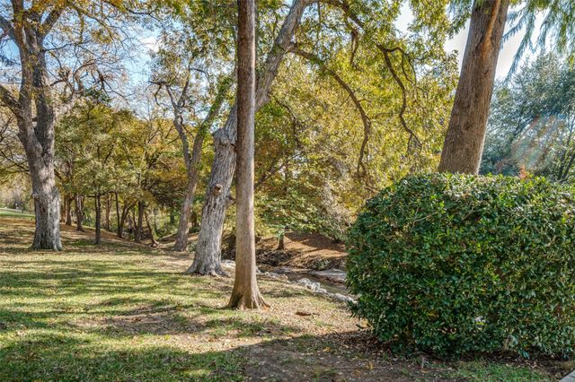 5228 Westshire Lane, Dallas, TX 75287