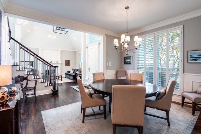 5228 Westshire Lane, Dallas, TX 75287