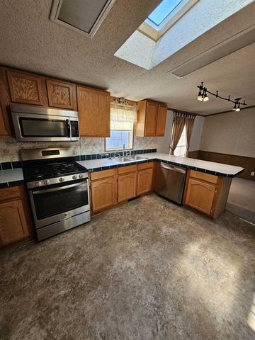 6210 Al Sabo Drive, Kalamazoo, MI 49009