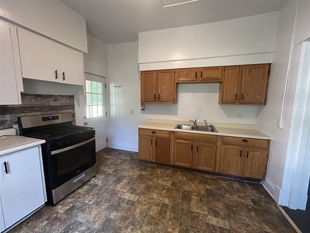 838 Davis Street, Kalamazoo, MI 49008