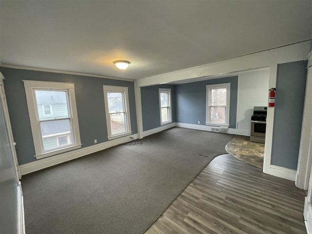 838 Davis Street, Kalamazoo, MI 49008