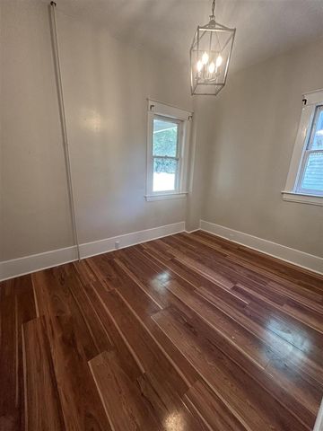 838 Davis Street, Kalamazoo, MI 49008