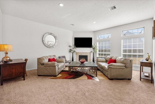 2111 Gilbert Road, Dickinson, TX 77539