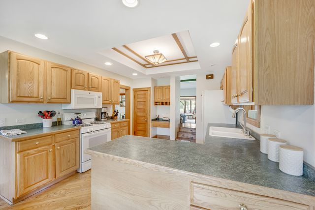 10555 S Seeley Avenue, Chicago, IL 60643