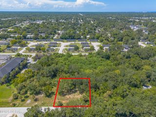 00 8th Street, Daytona Beach, FL 32117
