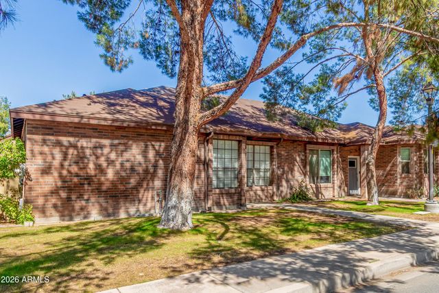 824 E Bruce Avenue, Gilbert, AZ 85234