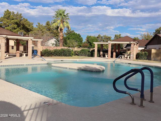 824 E Bruce Avenue, Gilbert, AZ 85234