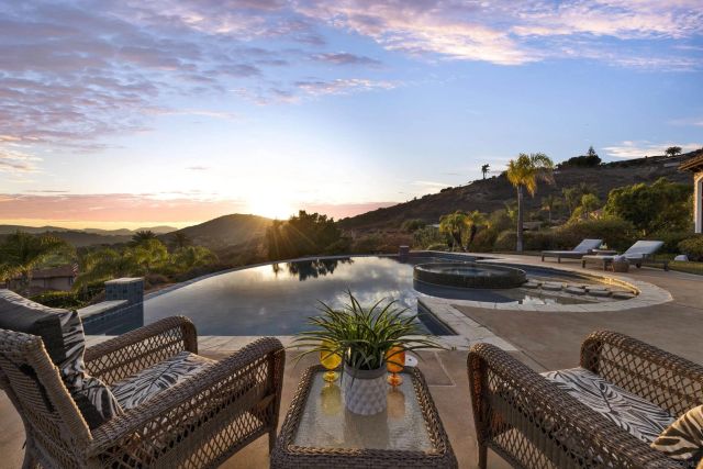 14425 Cheyenne Trl, Poway, CA 92064