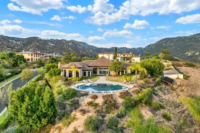 14425 Cheyenne Trl, Poway, CA 92064