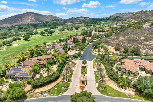 14425 Cheyenne Trl, Poway, CA 92064