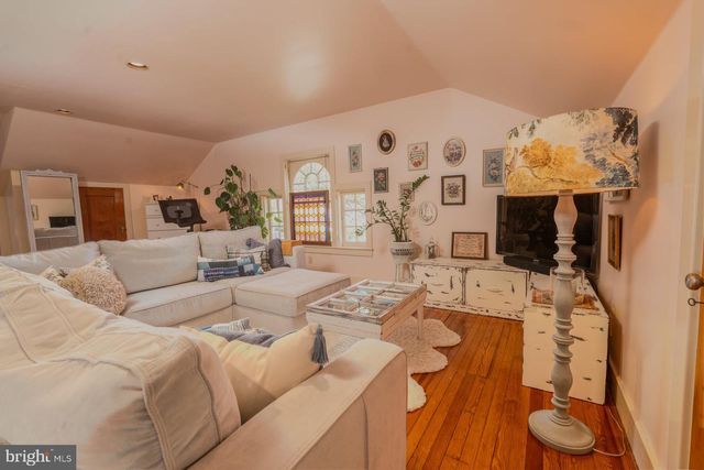 230 FRIEDENSBURG RD, Reading, PA 19606