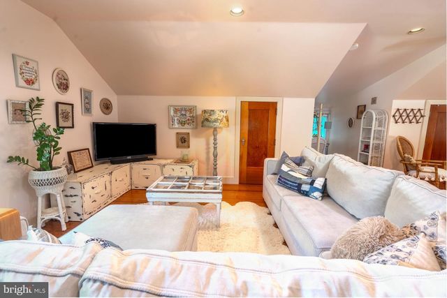 230 FRIEDENSBURG RD, Reading, PA 19606