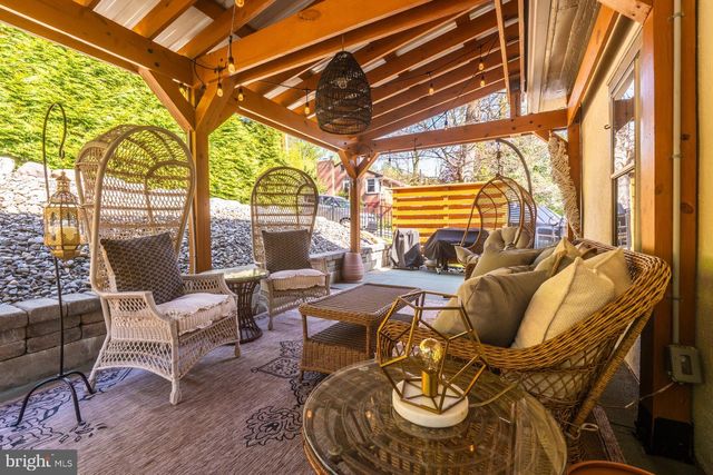 230 FRIEDENSBURG RD, Reading, PA 19606