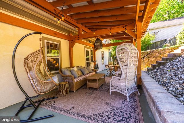 230 FRIEDENSBURG RD, Reading, PA 19606