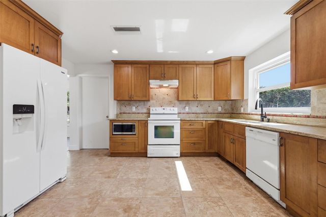 1344 62ND PLACE S, St Petersburg, FL 33705