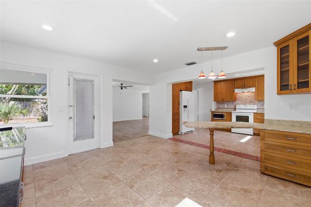 1344 62ND PLACE S, St Petersburg, FL 33705