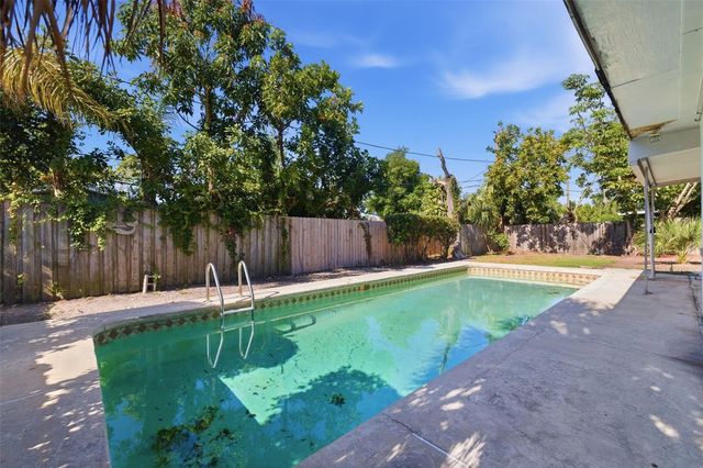 1344 62ND PLACE S, St Petersburg, FL 33705