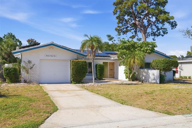 1344 62ND PLACE S, St Petersburg, FL 33705