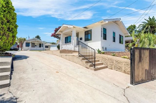 1325 Talmadge Street, Los Angeles, CA 90027