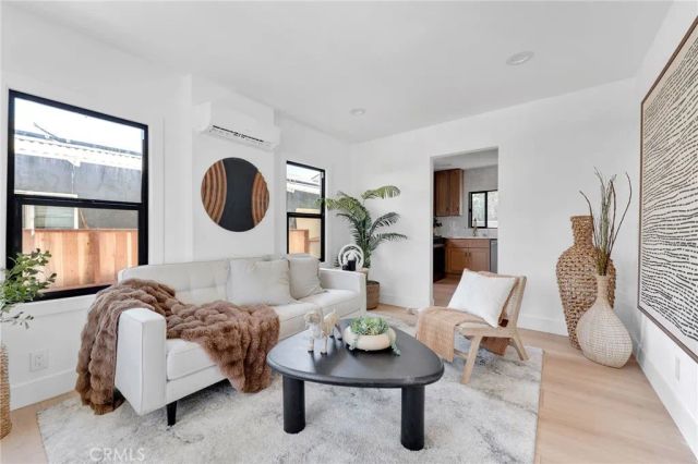 1325 Talmadge Street, Los Angeles, CA 90027