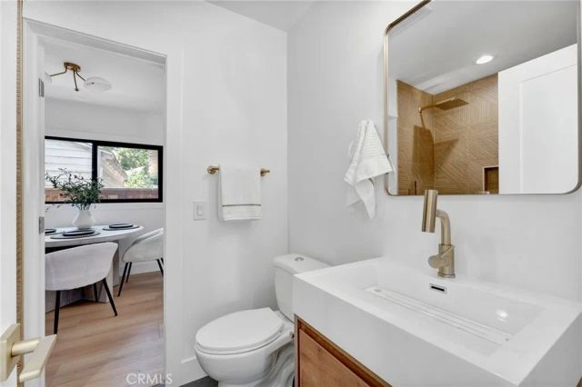 1325 Talmadge Street, Los Angeles, CA 90027