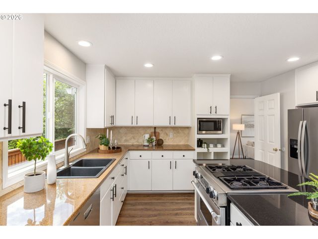 16016 Sw WESTMINSTER Dr, Portland, OR 97224