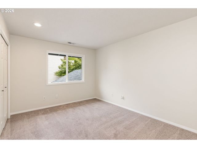 16016 Sw WESTMINSTER Dr, Portland, OR 97224