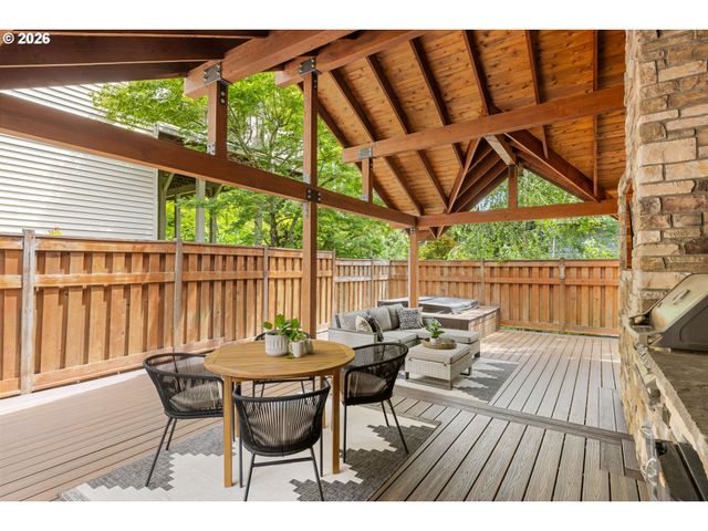 16016 Sw WESTMINSTER Dr, Portland, OR 97224