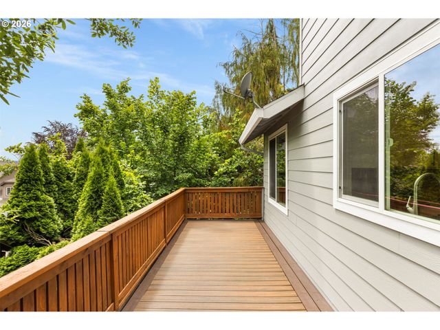 16016 Sw WESTMINSTER Dr, Portland, OR 97224