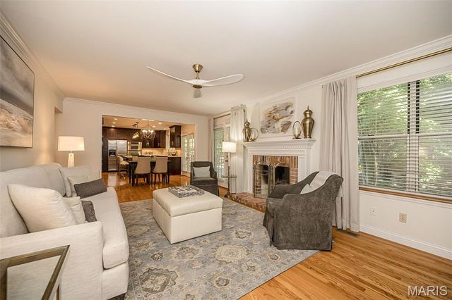 173 Hickory Tree Court, Ballwin, MO 63011