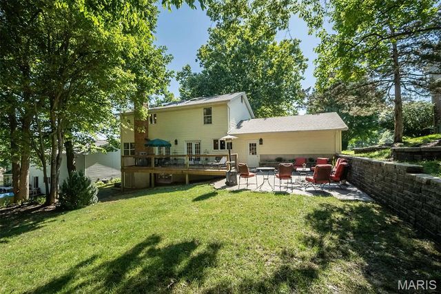 173 Hickory Tree Court, Ballwin, MO 63011