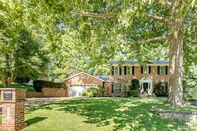 173 Hickory Tree Court, Ballwin, MO 63011