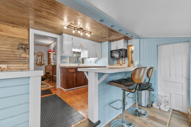 79 Budlong Street, Hillsdale, MI 49242