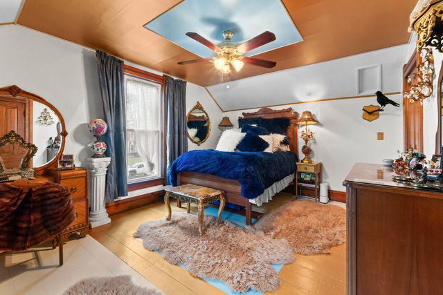79 Budlong Street, Hillsdale, MI 49242