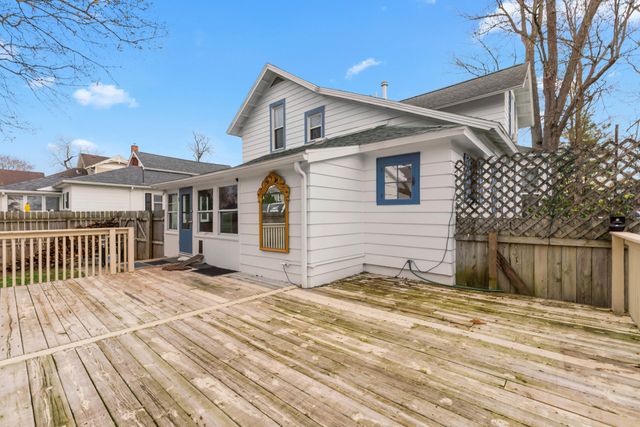 79 Budlong Street, Hillsdale, MI 49242