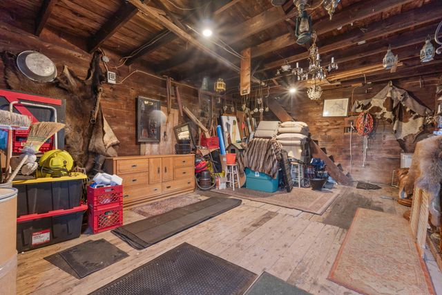 79 Budlong Street, Hillsdale, MI 49242
