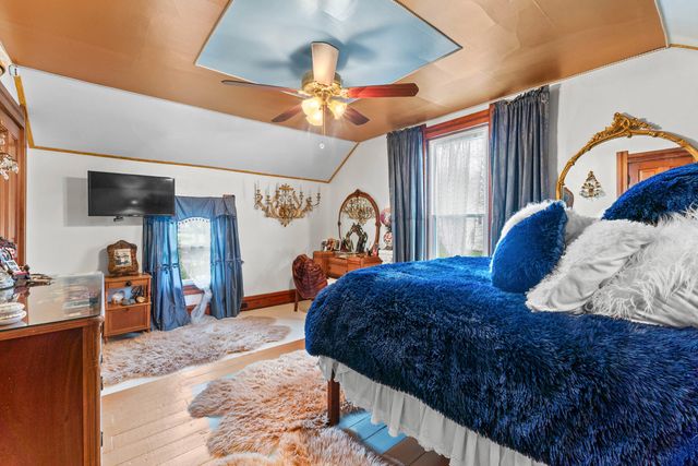 79 Budlong Street, Hillsdale, MI 49242