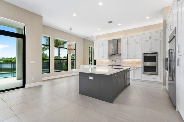 17185 Ludovica Lane, Boca Raton, FL 33496