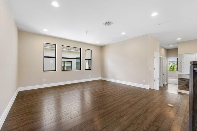 17185 Ludovica Lane, Boca Raton, FL 33496
