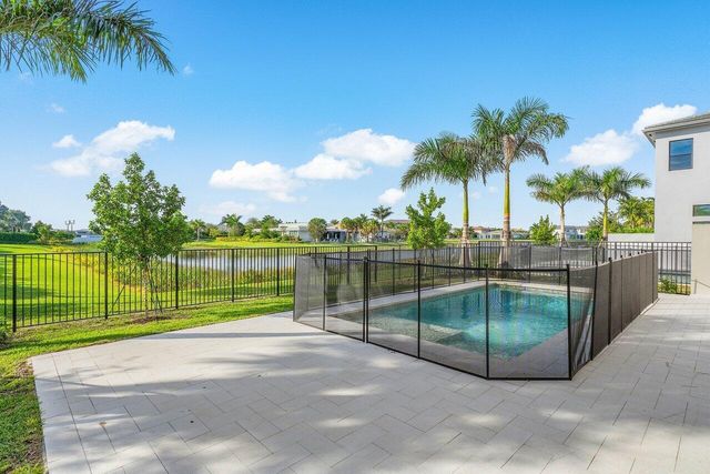 17185 Ludovica Lane, Boca Raton, FL 33496