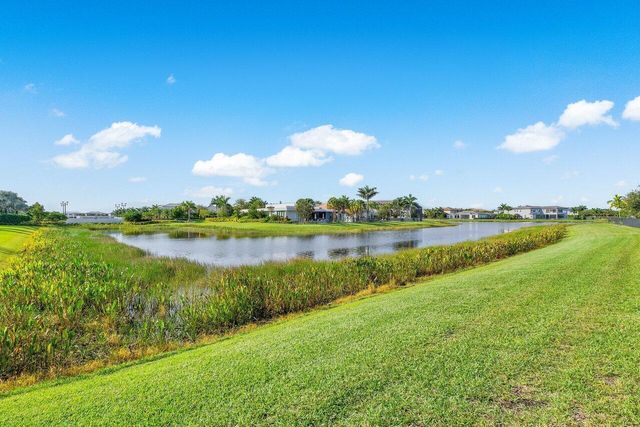 17185 Ludovica Lane, Boca Raton, FL 33496