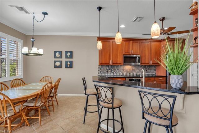 3791 Lakeview Isle CT, Fort Myers, FL 33905